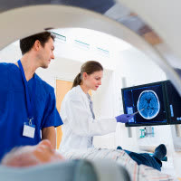 Магнитно-резонансная томография (МРТ)